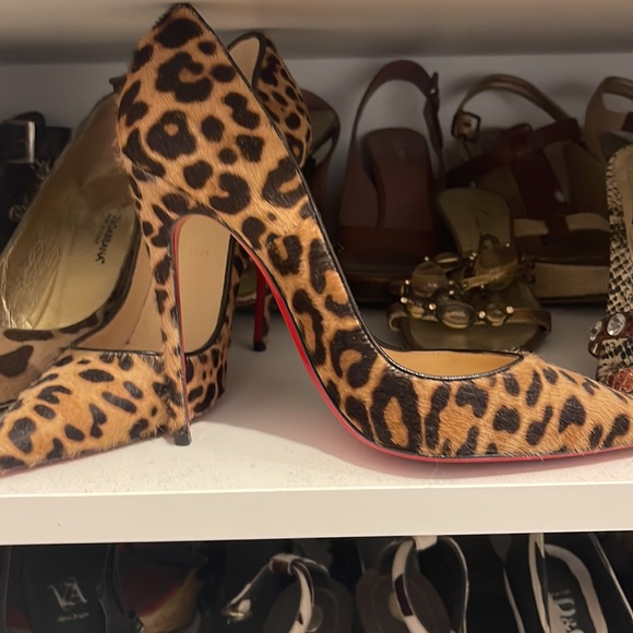Christian Louboutin leopard So Kate 120 heels - Picture 2 of 6